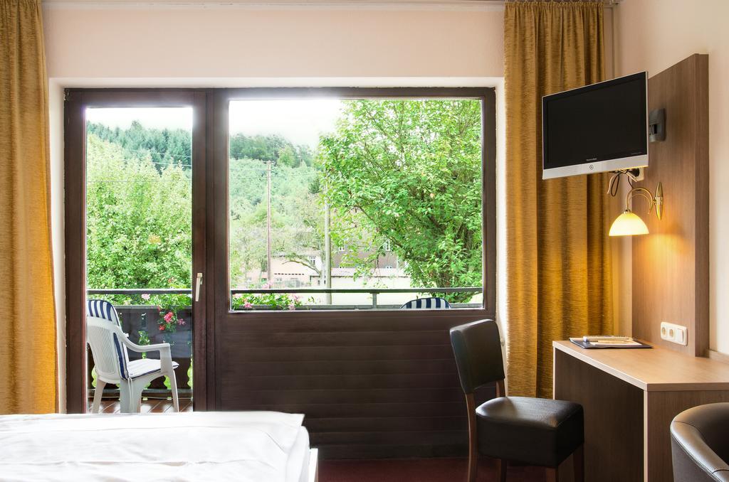 Gasthof & Landhotel Ohrnbachtal Weilbach Exterior photo
